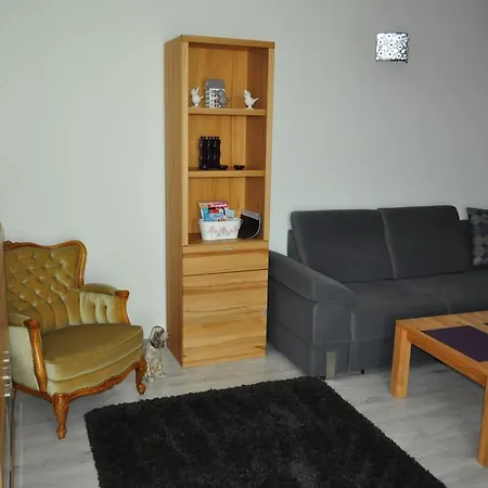 Apartament New Versal Apartamento